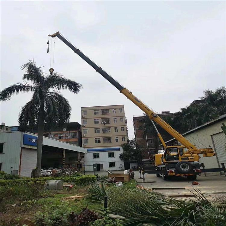 思南12吨吊车出租一天的收费标准是什么