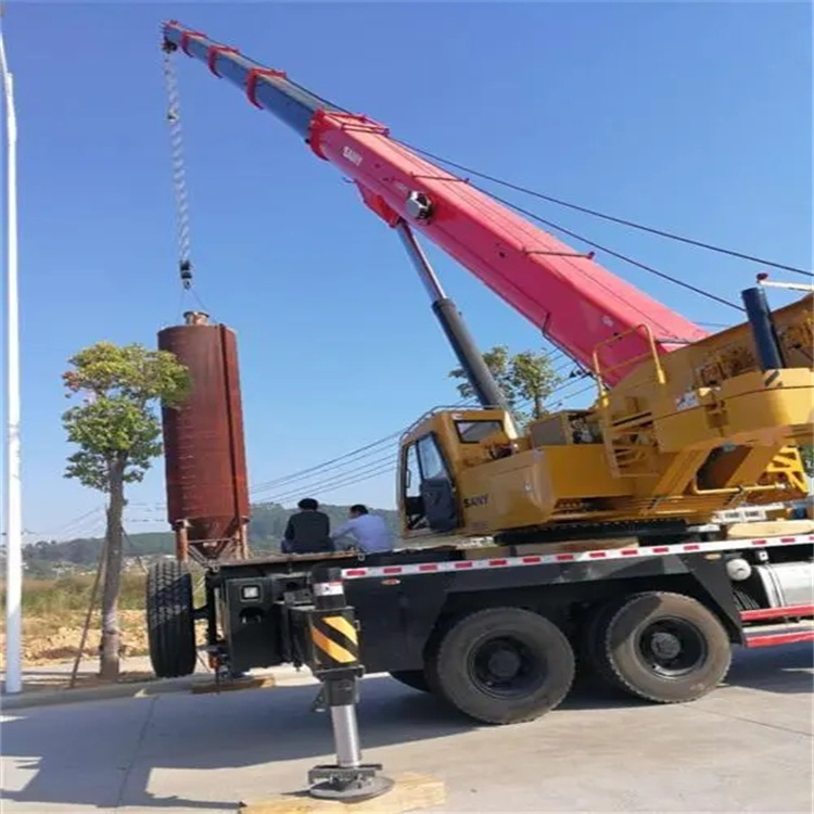 思南专业吊车租赁多少钱