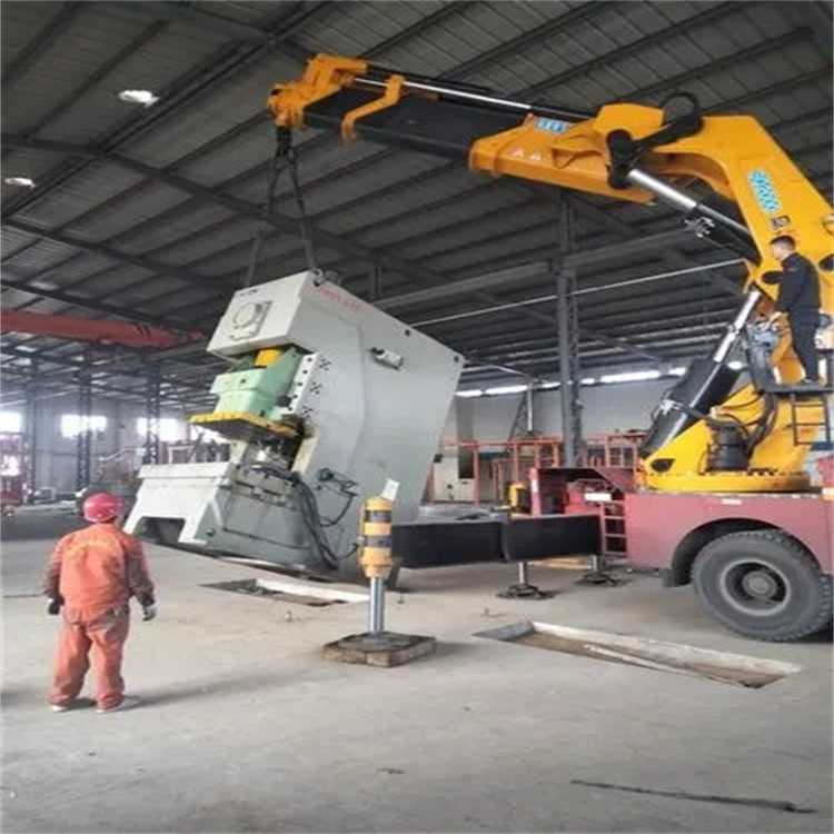 思南80吨折臂吊车出租附近电话