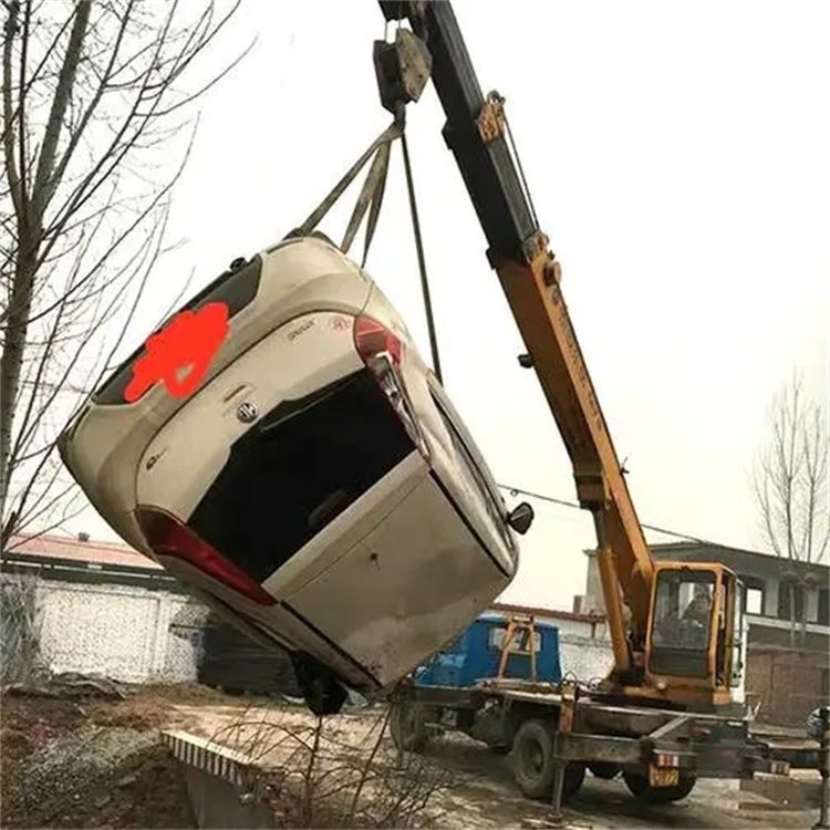 思南随时待命，吊车24小时道路救援服务全解析